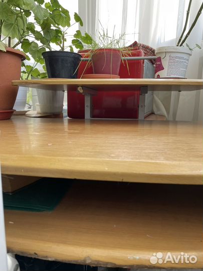 Стол ученический