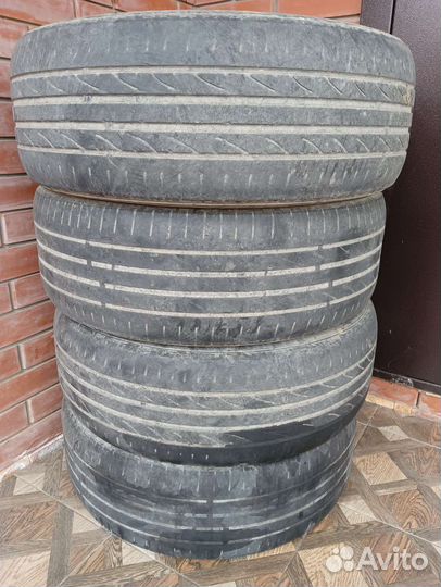 Bridgestone B65 235/60 R17