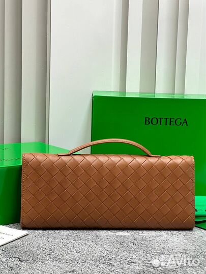 Клатч Bottega Veneta Andiamo