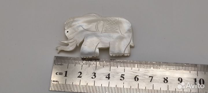 Брошь винтажная перламутр 1960-1980-е гг. №27 330