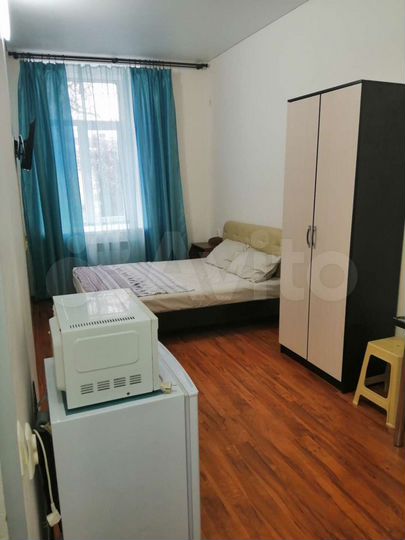 Комната 20 м² в 1-к., 1/2 эт.