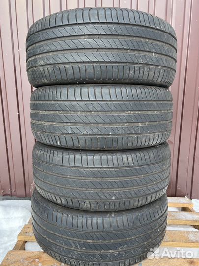 Michelin Primacy 4 235/45 R18