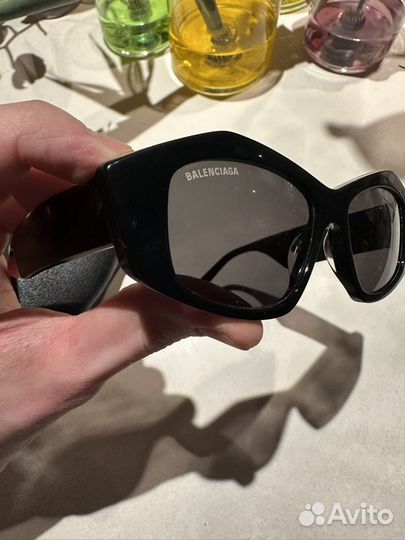 Очки Balenciaga солнцезащитные оригинал черные