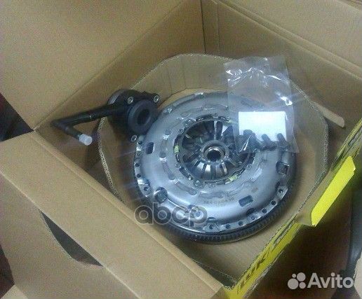 Комплект сцепления 600 0017 00 600001700 Luk