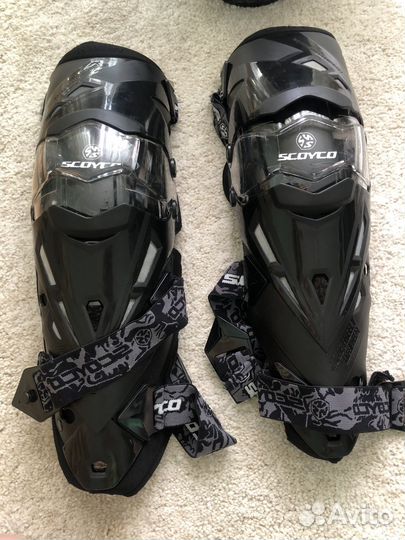 Мотозащита наколенники scoyco