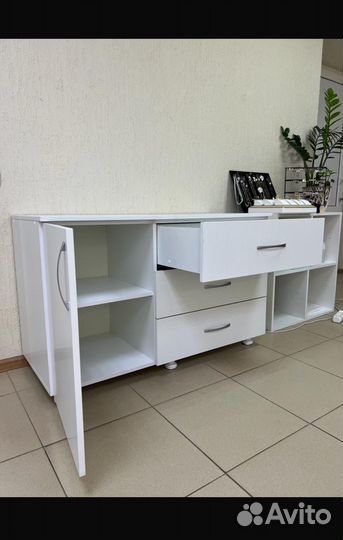 Комод белый