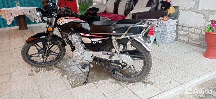 Мотоцикл Regulmoto sk125