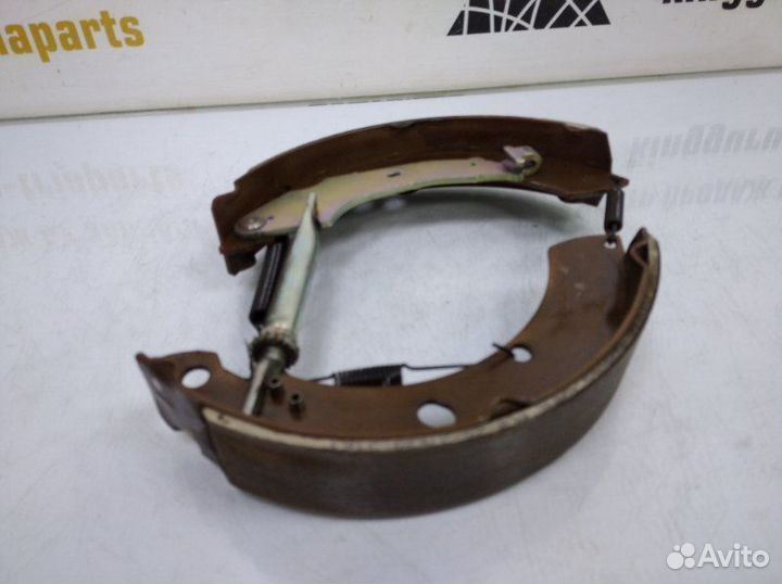 Колодки тормозные задние правые Volkswagen Polo 6