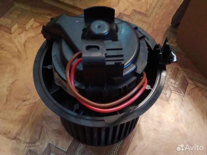 Вентиляторы радиатора Ленд Ровер,вентилятор Ларгус