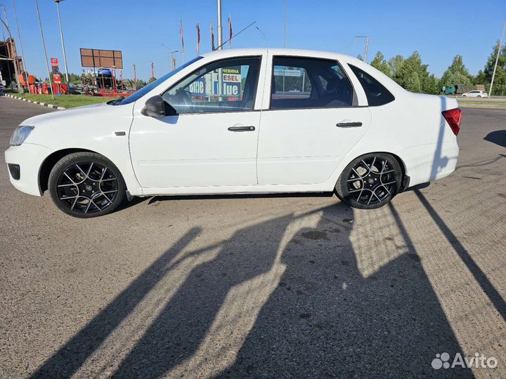 LADA Granta 1.6 МТ, 2015, 73 000 км