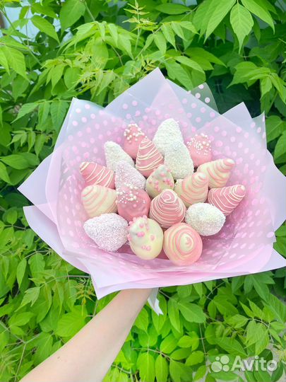 Клубника в шоколаде.Сдадкий букет