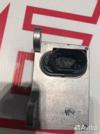 Датчик ускорения Mercedes C-Class W203 611.962