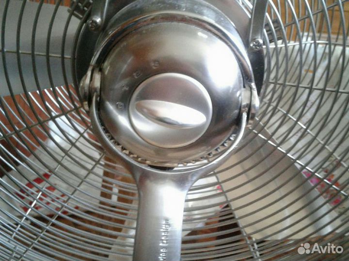 Вентилятор bork Aviator 60 watt