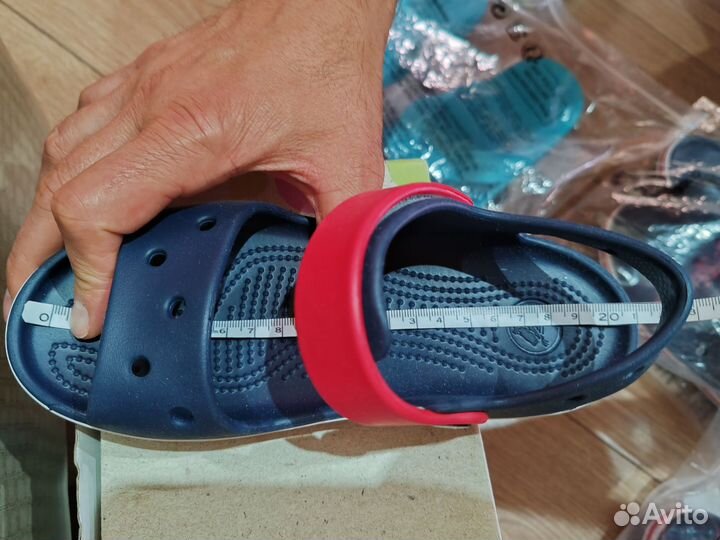 Сандалии crocs детские