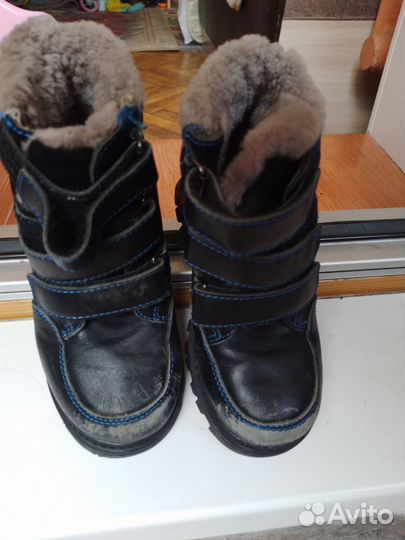 Отдам ботинки на мальчика