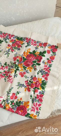 Павловопосадский платок шелк новый