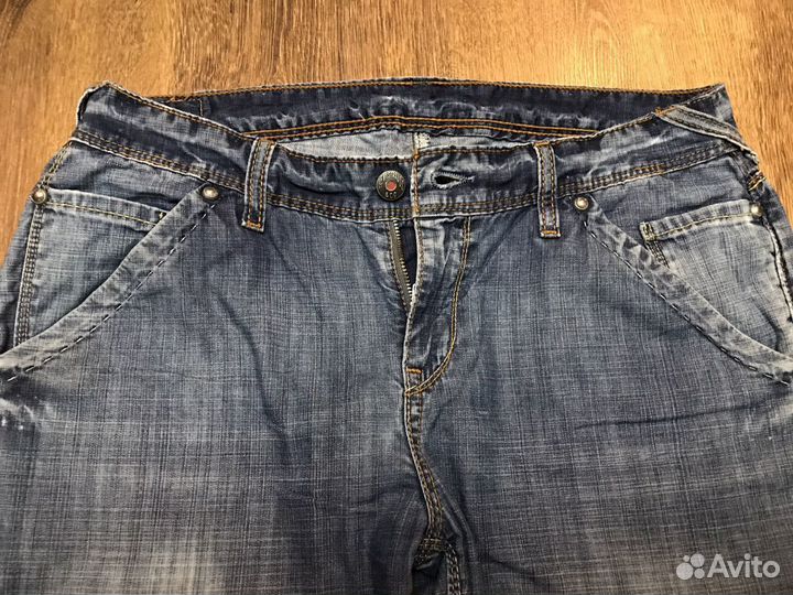 Джинсы levi’s