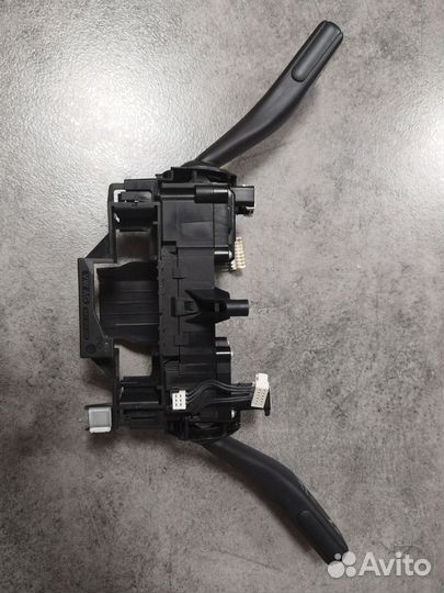 Подрулевой переключатель (стрекоза)