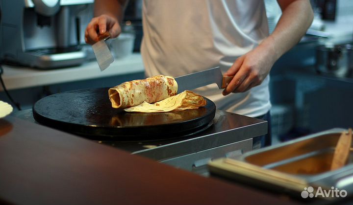 Повар на кухню для приготовления блинов Москва