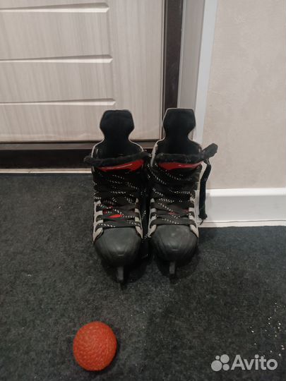 Коньки хоккейные детские 24 размер