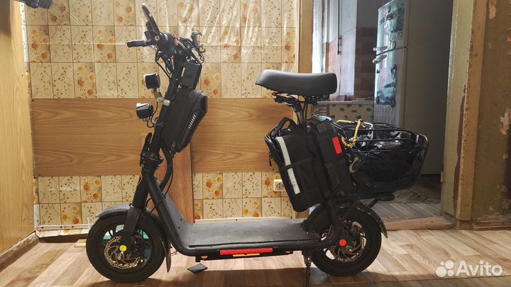 Электросамокат kugoo c1