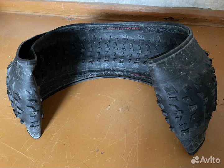 Покрышки для велосипеда 26х4,9