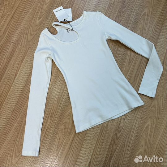 Кофта Low Classic трикотажная с вырезом