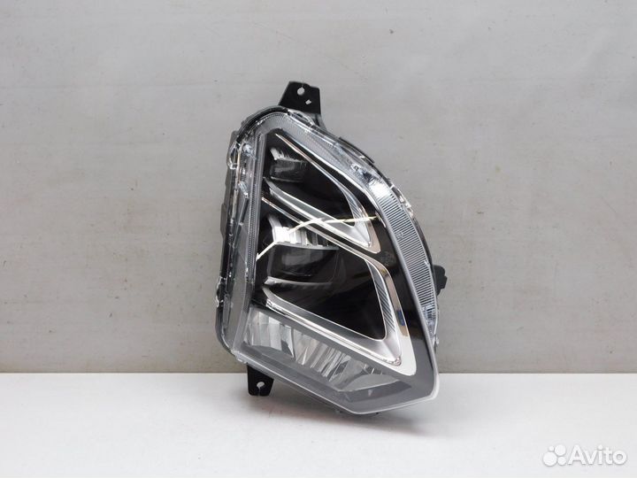 Фара правая Omoda C5