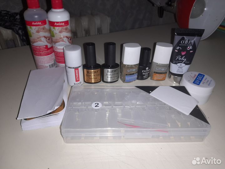 Для наращивания ногтей