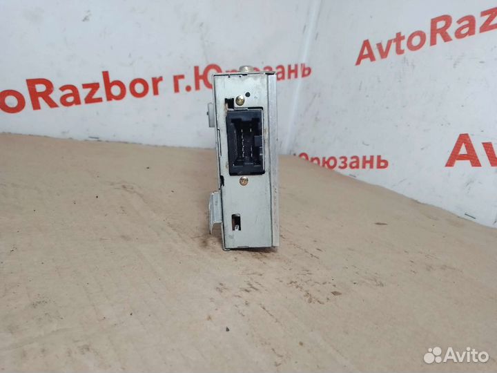 Усилитель звука Nissan Presage