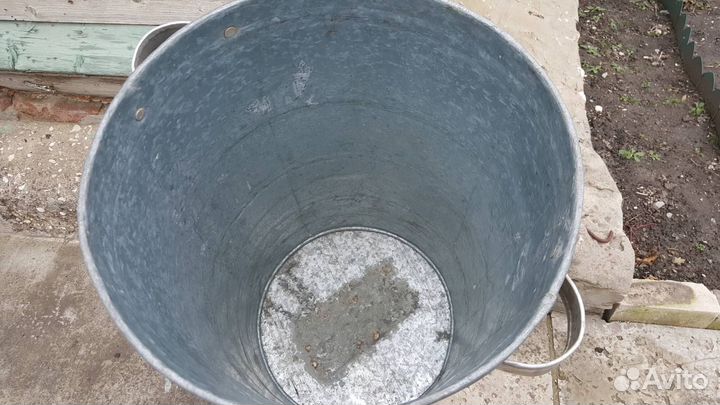 Бак оцинкованный с крышкой