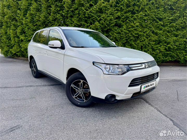 Mitsubishi Outlander 2.0 CVT, 2012, 77 981 км