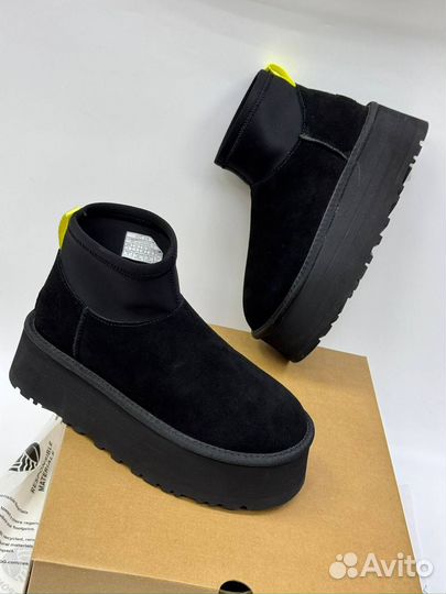 Угги UGG Classic Mini Dipper Boots “Black”