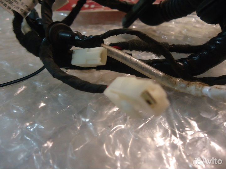 Электропроводка двери (Zotye T600)