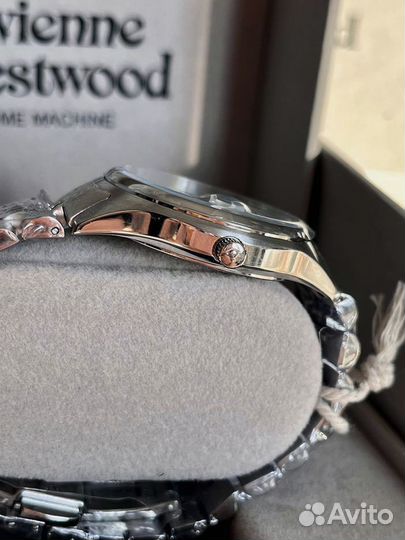 Часы наручные Vivienne Westwood Camberwell Quartz