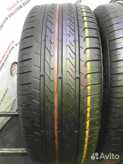 GT Radial Champiro FE1 215/55 R17 94V