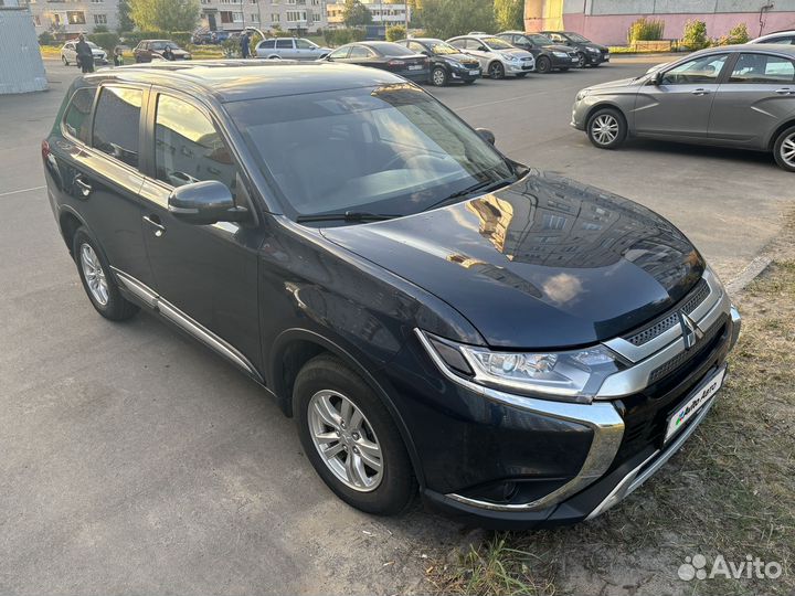 Mitsubishi Outlander 2.0 CVT, 2018, 72 000 км