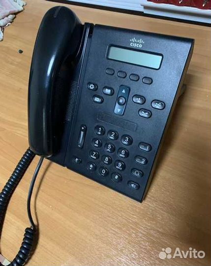 IP-телефон Cisco CP-6921