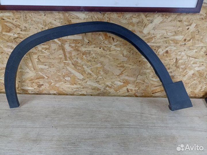 Расширители арок передние левые Mercedes Gla-Class