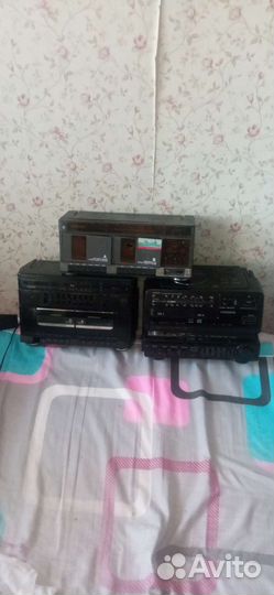 Старые магнитофоны плюс колонка panasonic