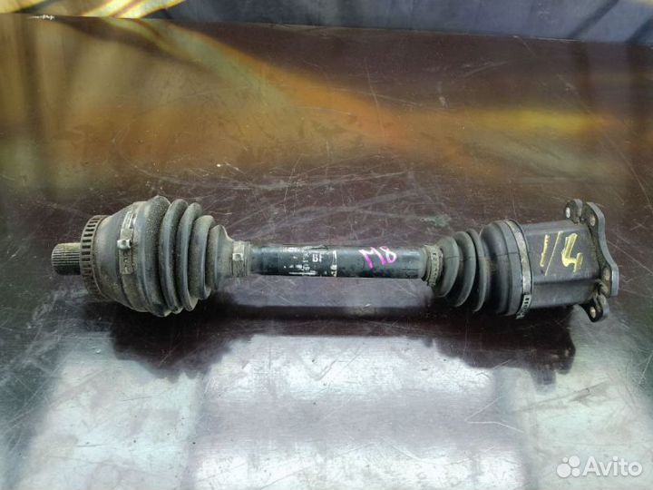 Привод передний левый Audi A4 8E B6 AT 3102