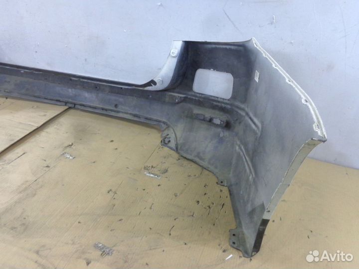 Бампер задний Toyota Highlander 2 U40
