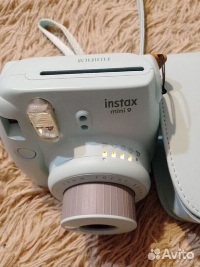 Фотоаппарат моментальной печати Instax mini 9