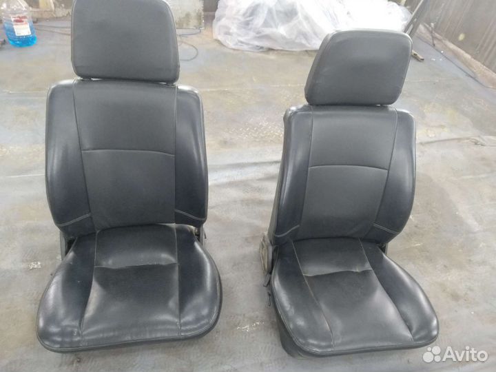 Продам сиденья от транспортер т3