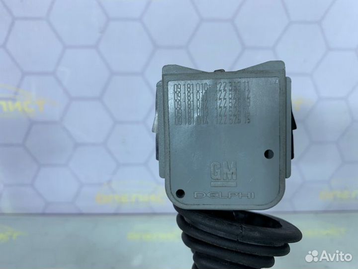 Переключатель поворотов Opel Sintra 1997