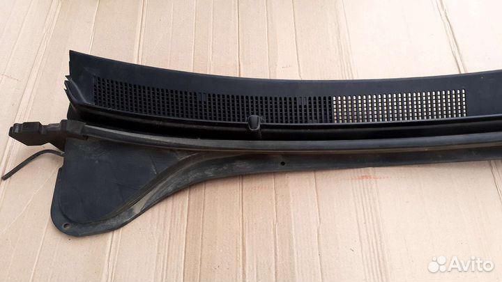 Жабо Панель под стекло Hyundai Elantra 6 AD 2016