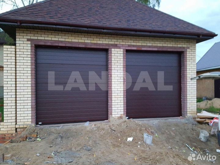 Секционные ворота