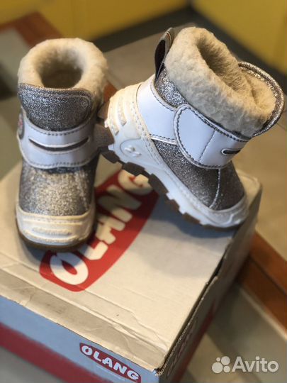 Сапоги Olang зимние на овчине белые серебро