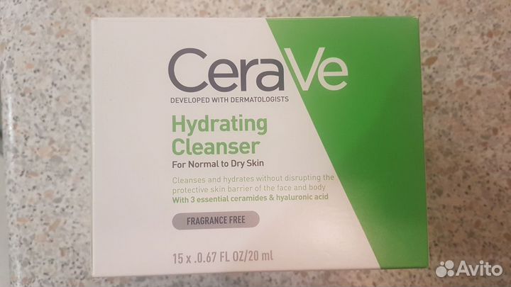 Увлажняющий очищающий крем-гель CeraVe