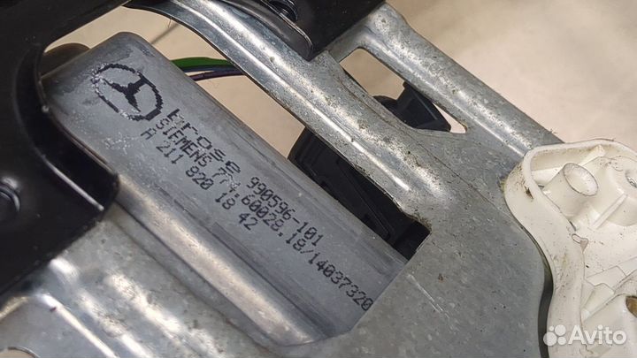 Стеклоподъемник электрический Mercedes C W203, 2007